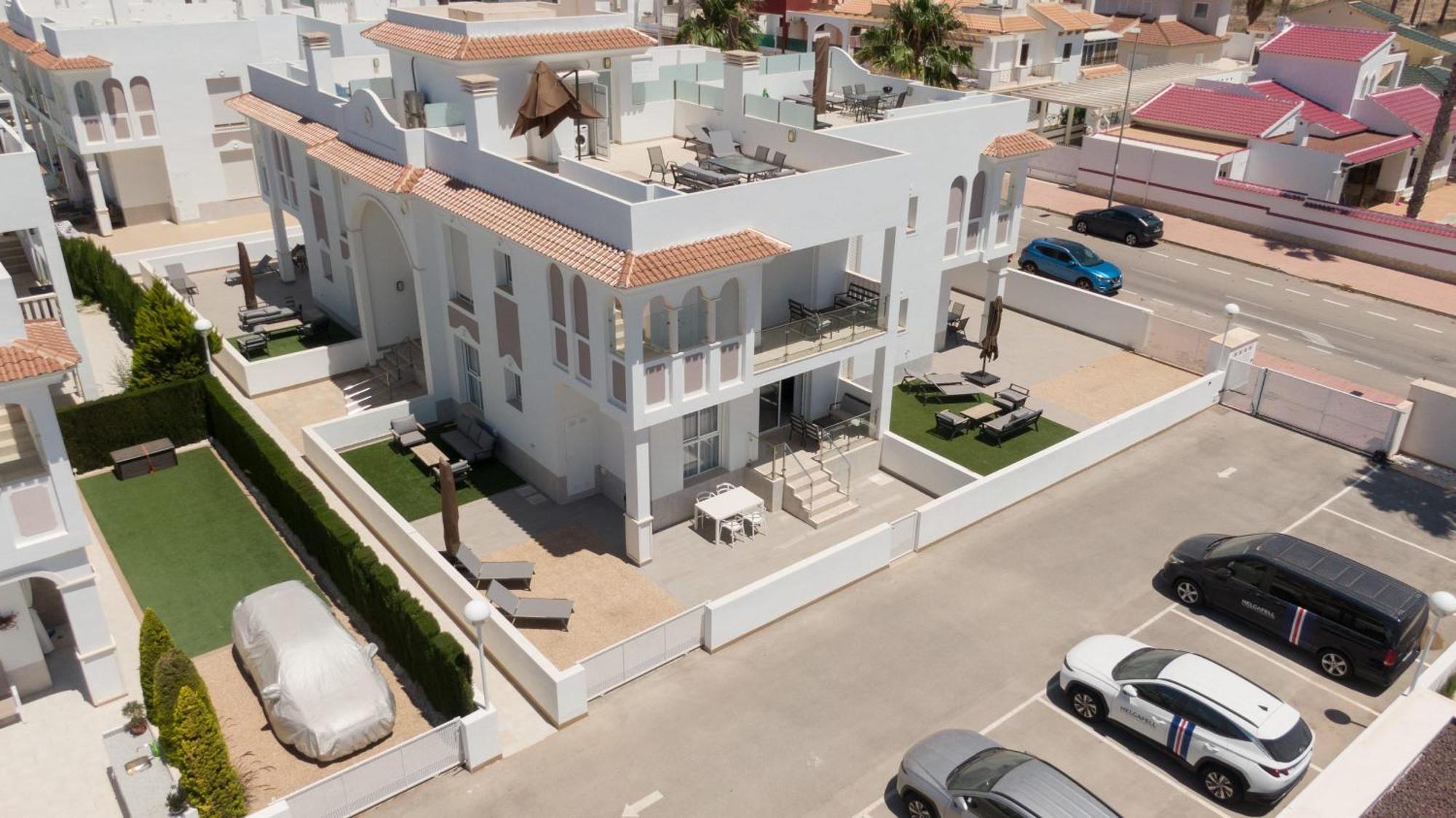 Апартаменты Helgafell Superior Penthouse Сьюдад-Кесада Экстерьер фото