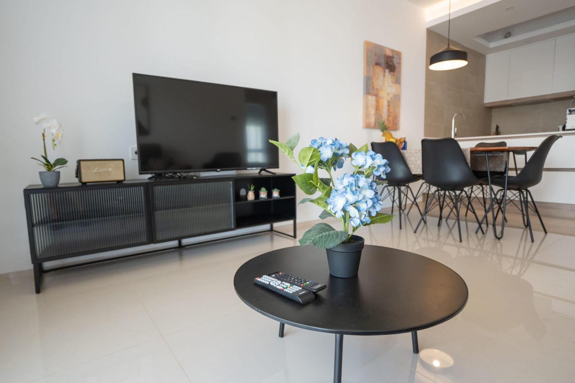 Апартаменты Helgafell Superior Penthouse Сьюдад-Кесада Экстерьер фото